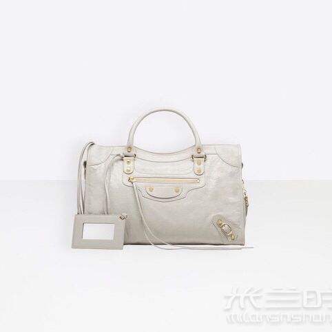 萬元奢侈品包推薦——你的第一只大牌包該從這13只包里選_單肩包 (3)