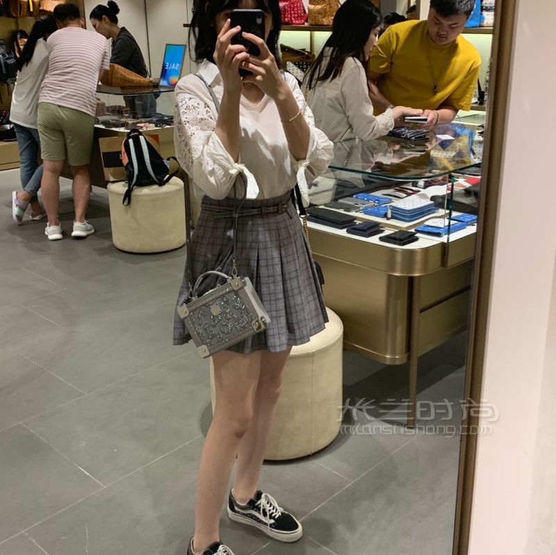 我與17歲第一個奢侈品包包_時尚 (4)