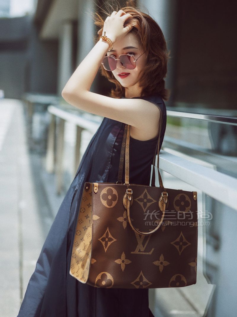 夏季必入的LV包包之一LV ON THE GO，LV包包圖片價(jià)格