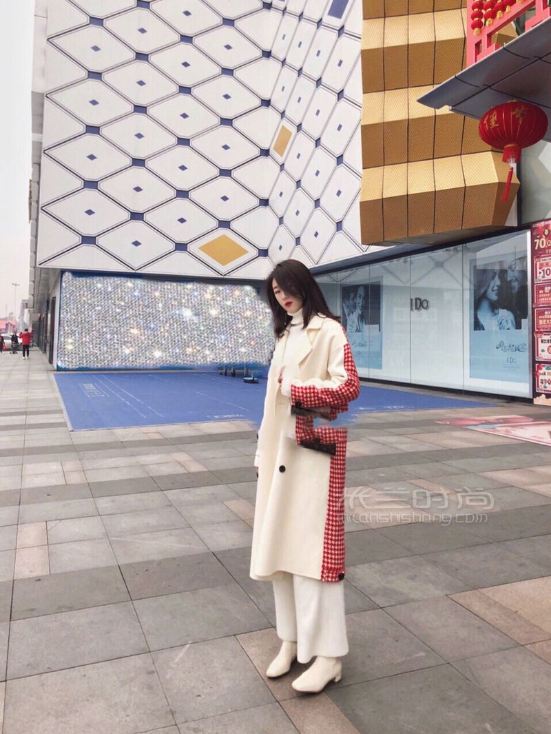 LV信封包絕對(duì)是學(xué)生黨入門級(jí)奢侈品包包首選款！ 最近入的lv三合一信封包已 (7)