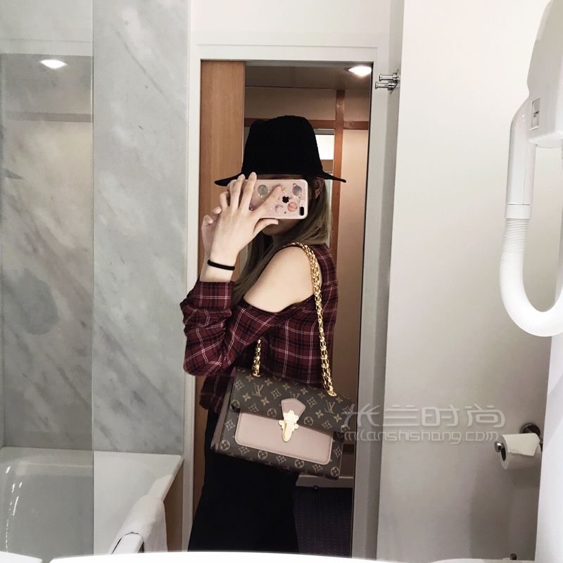 德國法蘭克福市區(qū)意外收獲lv咖色鏈條包,心水的包包