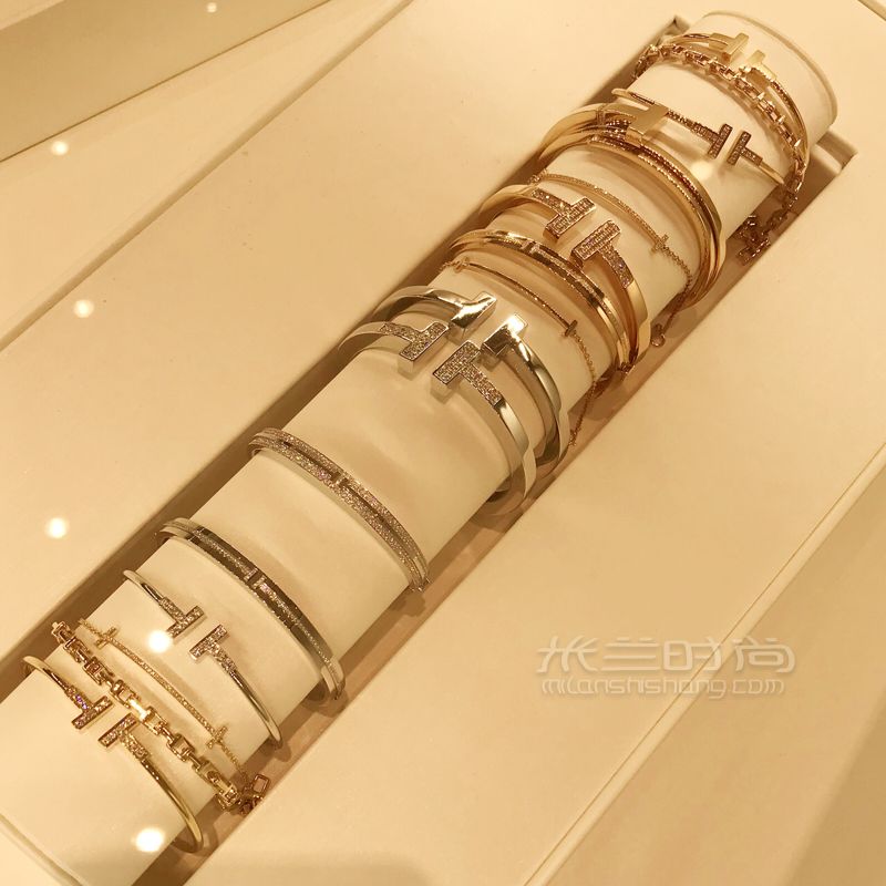 如果你看厭了卡地亞手鐲也可以試試Tiffany的啊～ 提到奢侈品中的手環(huán)_首飾 (2)