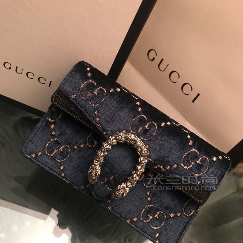 古馳 GUCCI 酒神迷你包 這款Dionysus系列GG天鵝絨超迷你包 (1)