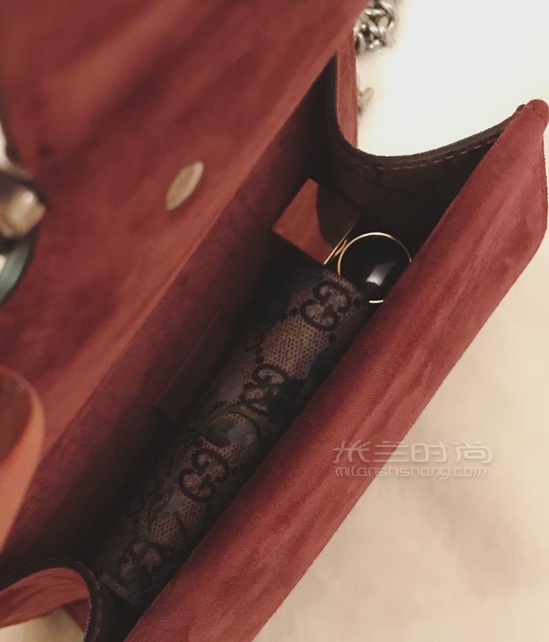 鏈條長怎么辦 教你如何背Gucci 酒神包 (2)