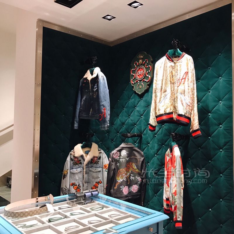 去米蘭你一定要逛的奢侈品店---Gucci旗艦店 (9)