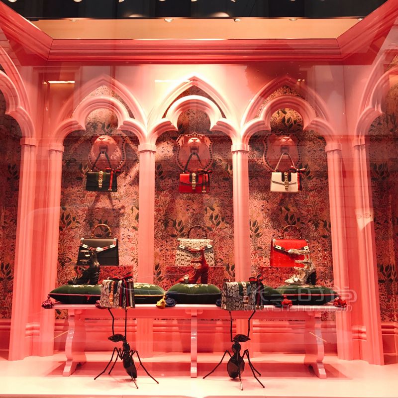 去米蘭你一定要逛的奢侈品店---Gucci旗艦店 (7)
