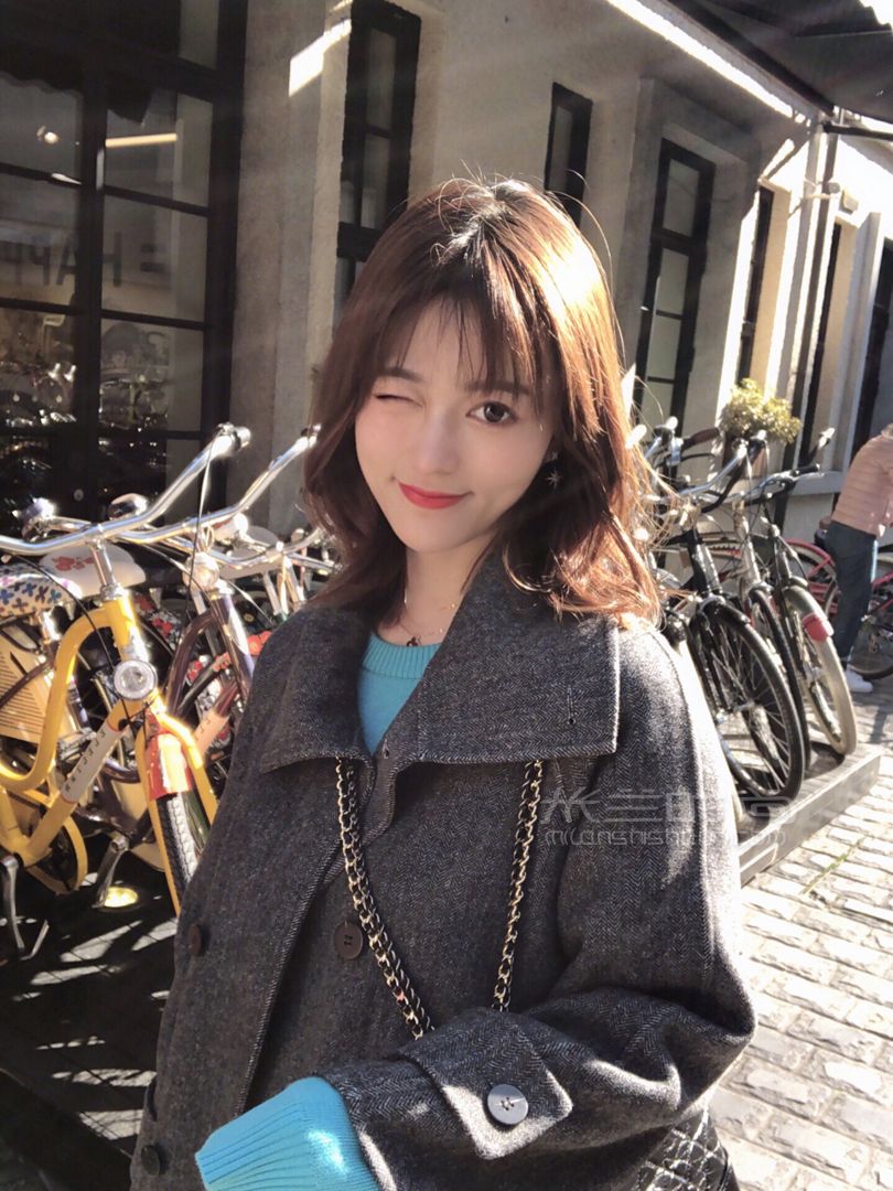 本年度最愛的包包香奈兒流浪包 真的是我最愛的一款包包了超級百搭設(shè)計(jì)獨(dú)特 (6)