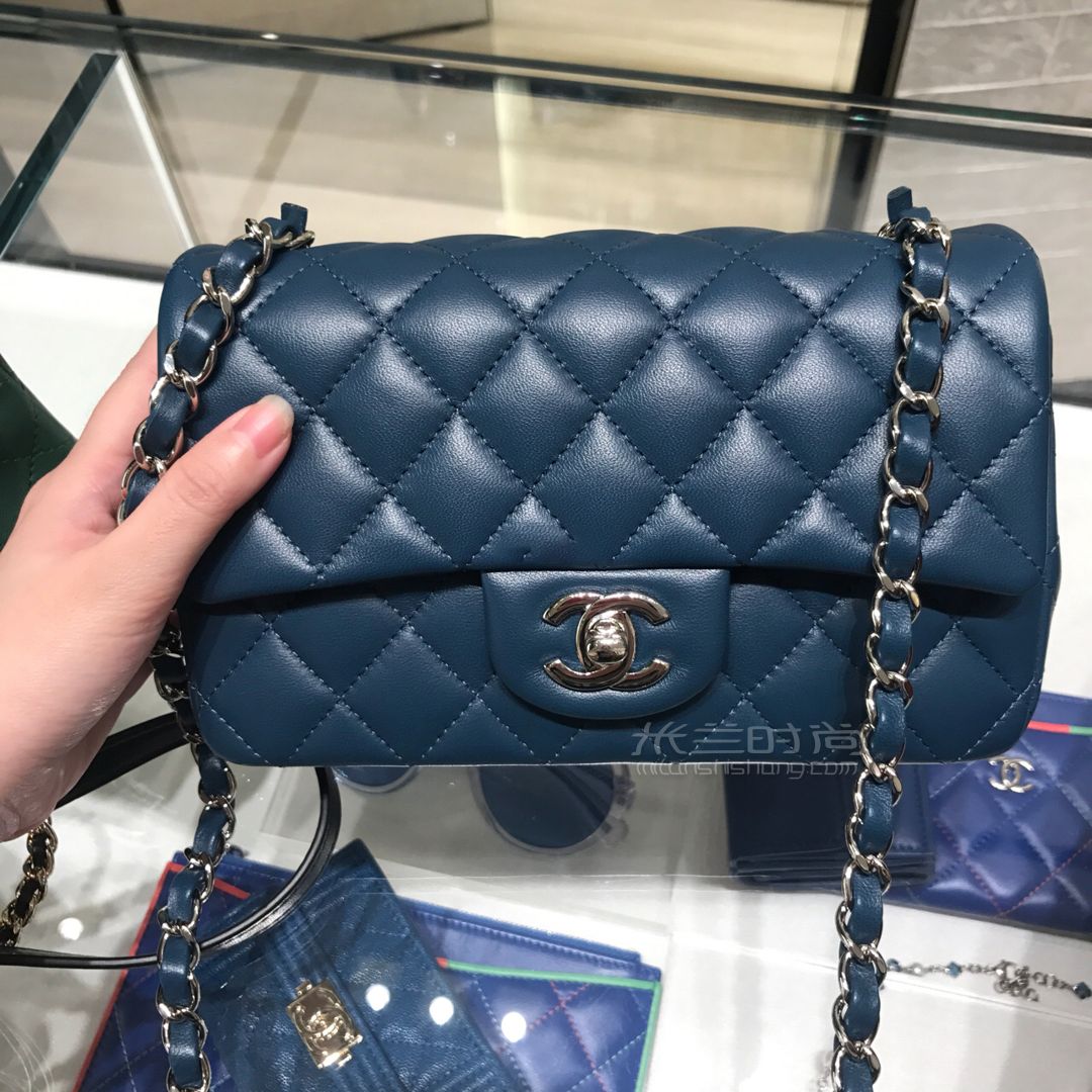 香奈兒 chanel包 2019秋冬新款 chanel cf mini羊皮銀扣 (9)