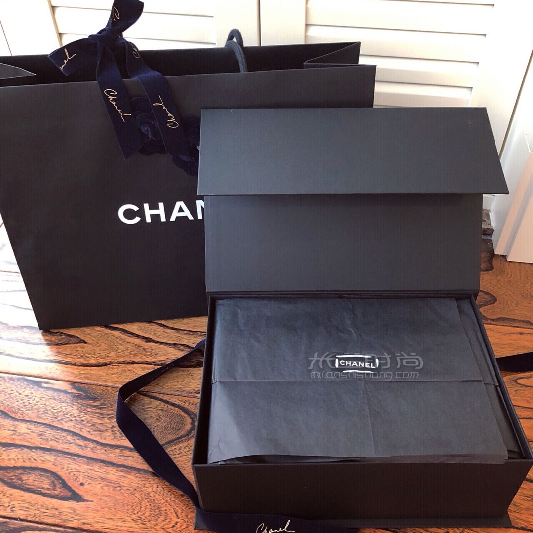 Chanel cf 中號(hào) 牛皮荔枝紋 2018新年第一包 (3)