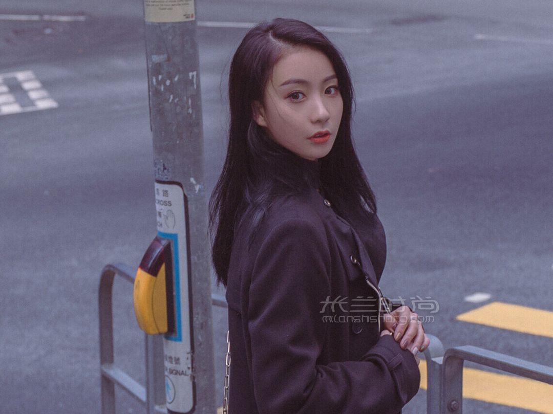Chanel 香奈兒 薄荷綠牛皮帶鎖 復(fù)古 盒子包 適合夏天的包 (6)