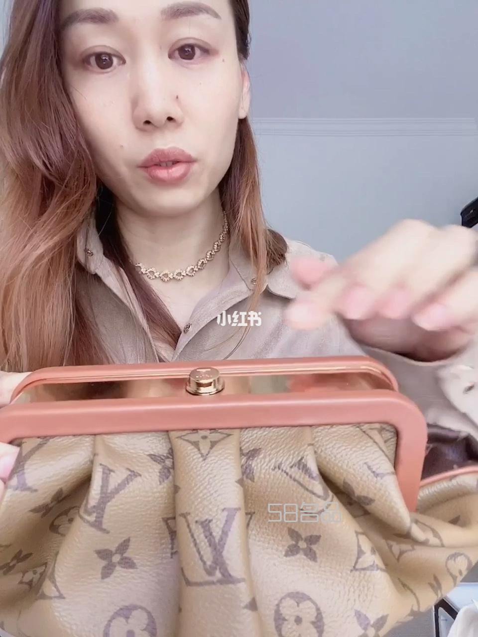 LV云朵包、soft trunk mini上身和小硬箱對比,lv包拉鏈鎖有什么用_1