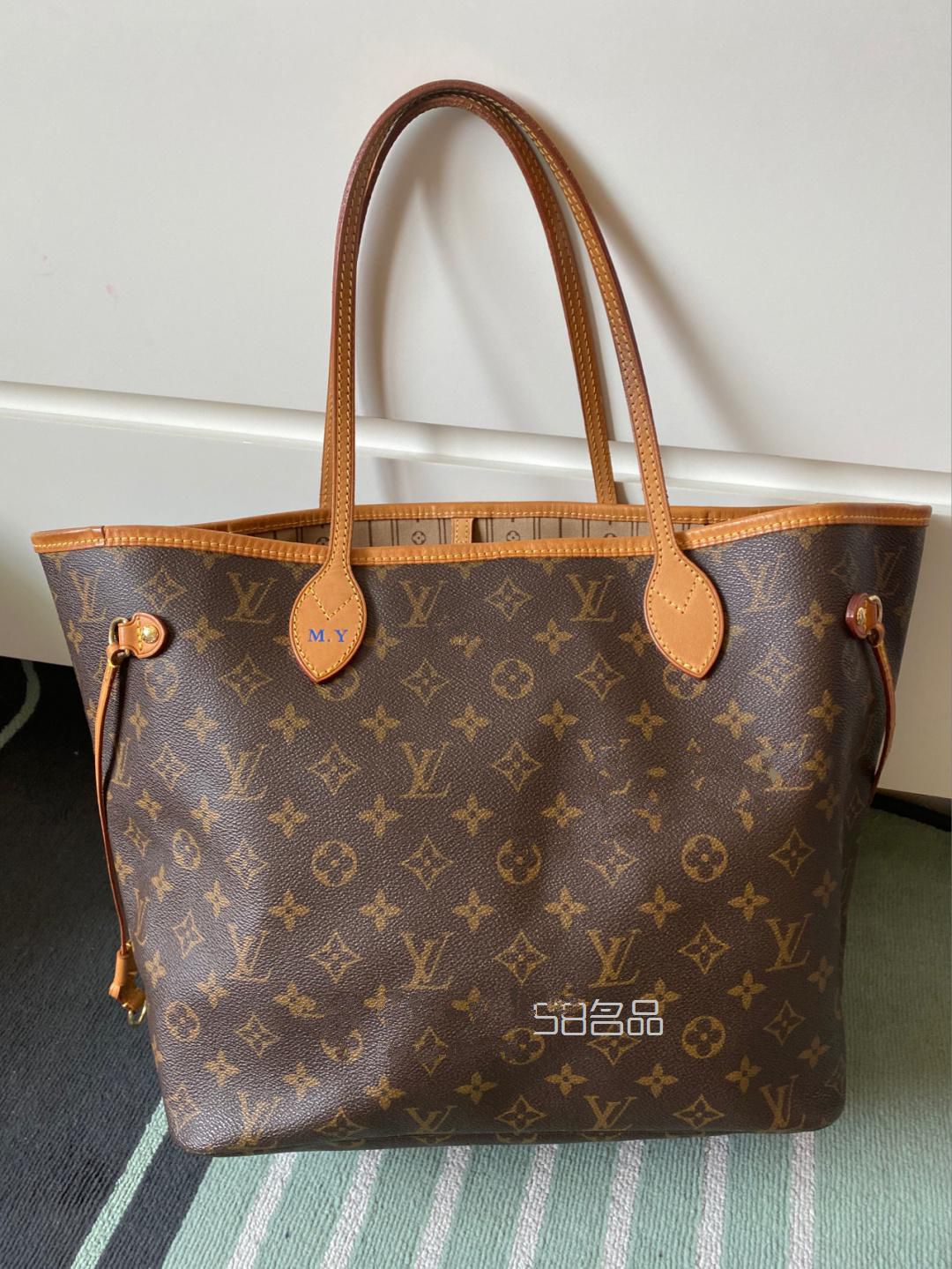 LV經(jīng)典款十年前只要4600第一個大牌包包,lv皮具護理_12