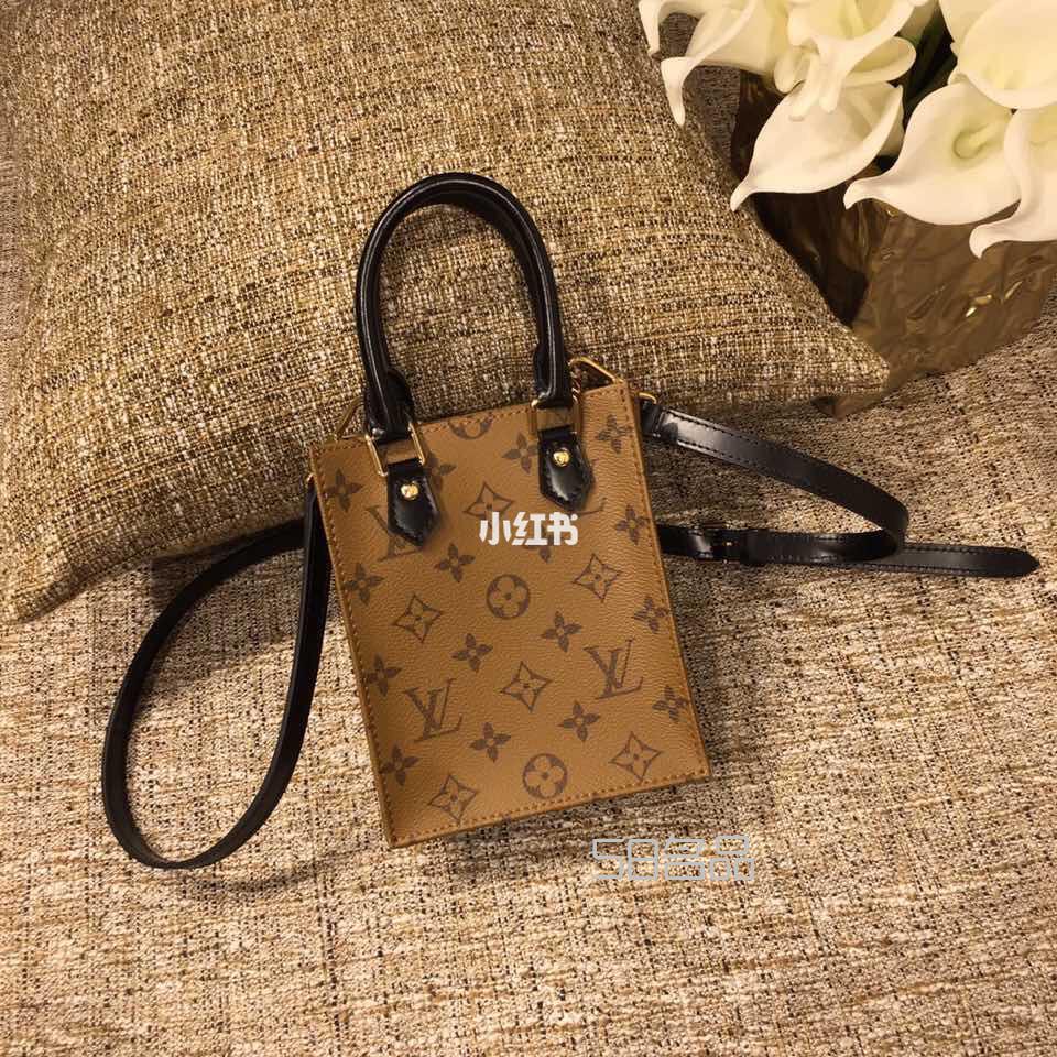 LV M69846黃花mini風(fēng)琴包,lv的帆布材質(zhì)區(qū)別_1