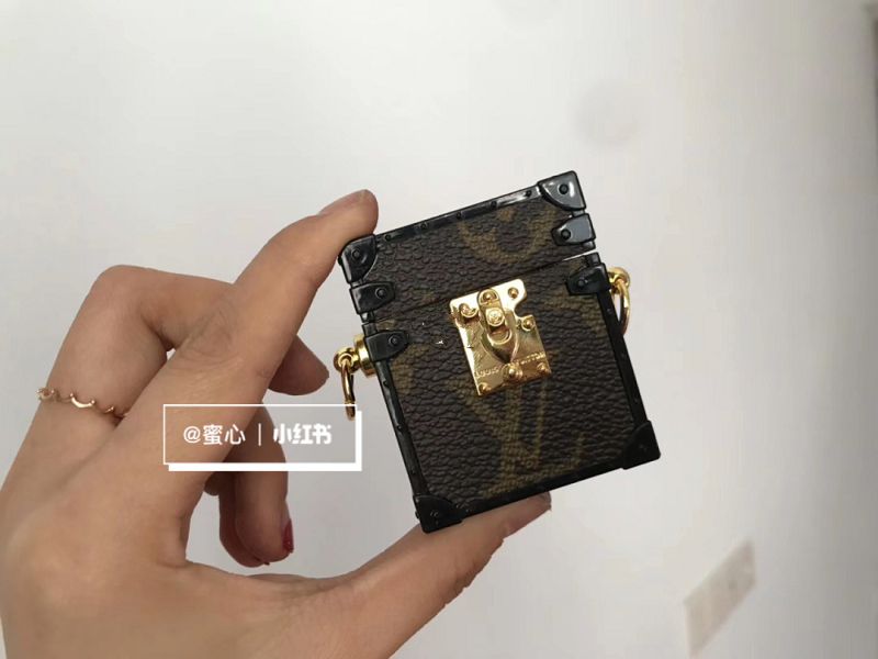 Lv 拆包 藍(lán)牙耳機(jī)盒 近期爆款,范思哲 比lv貴_7