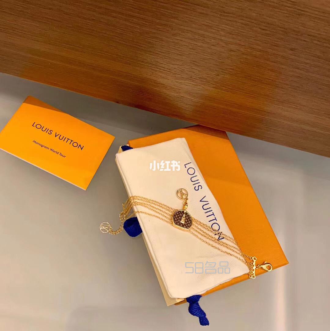 LV 新款流蘇月餅包手鏈,lv盥洗包26號_1
