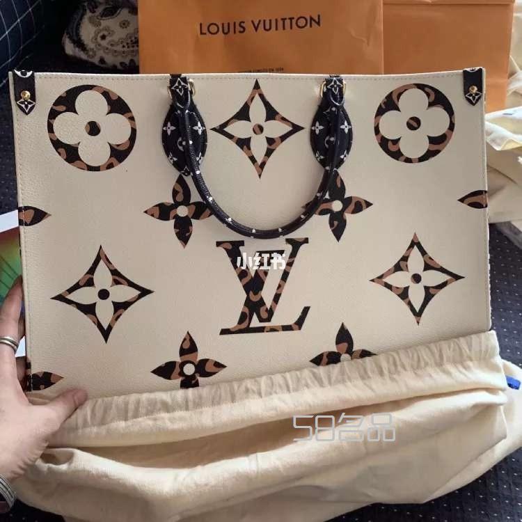 小仙女必備 20ss新款LV超仙顏值氣質(zhì)包包,lv男款錢包拉鏈發(fā)黃_1