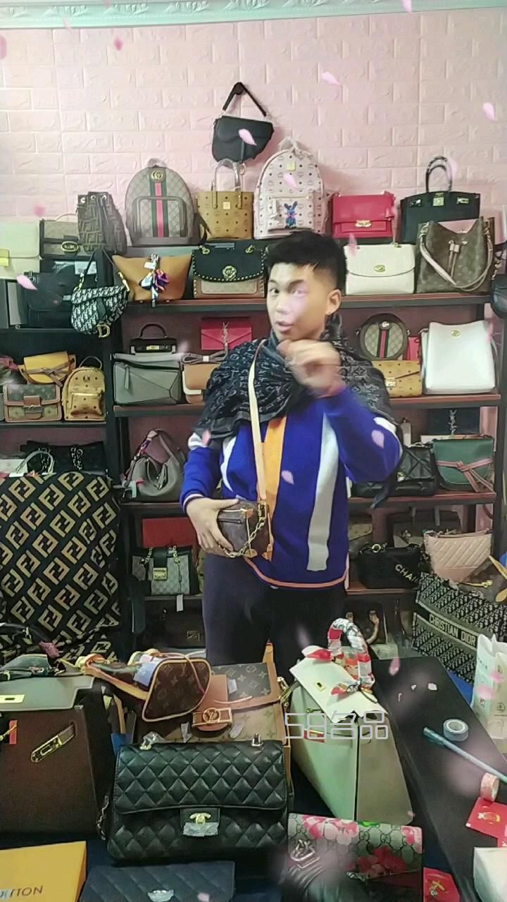 Lv 盒子包 box女包,lv正品材質(zhì)_1