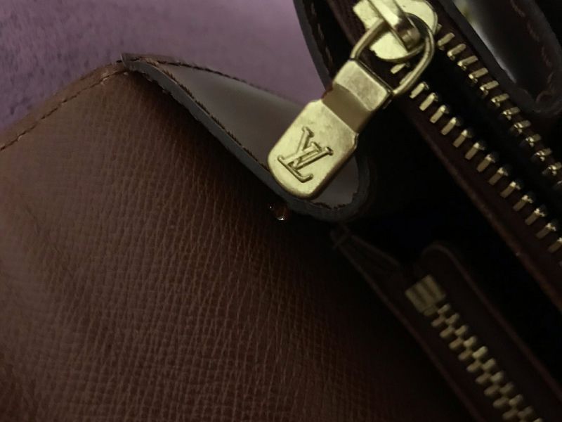 LV Vintage 中古包 協(xié)和廣場,lv跟bv的差別_9