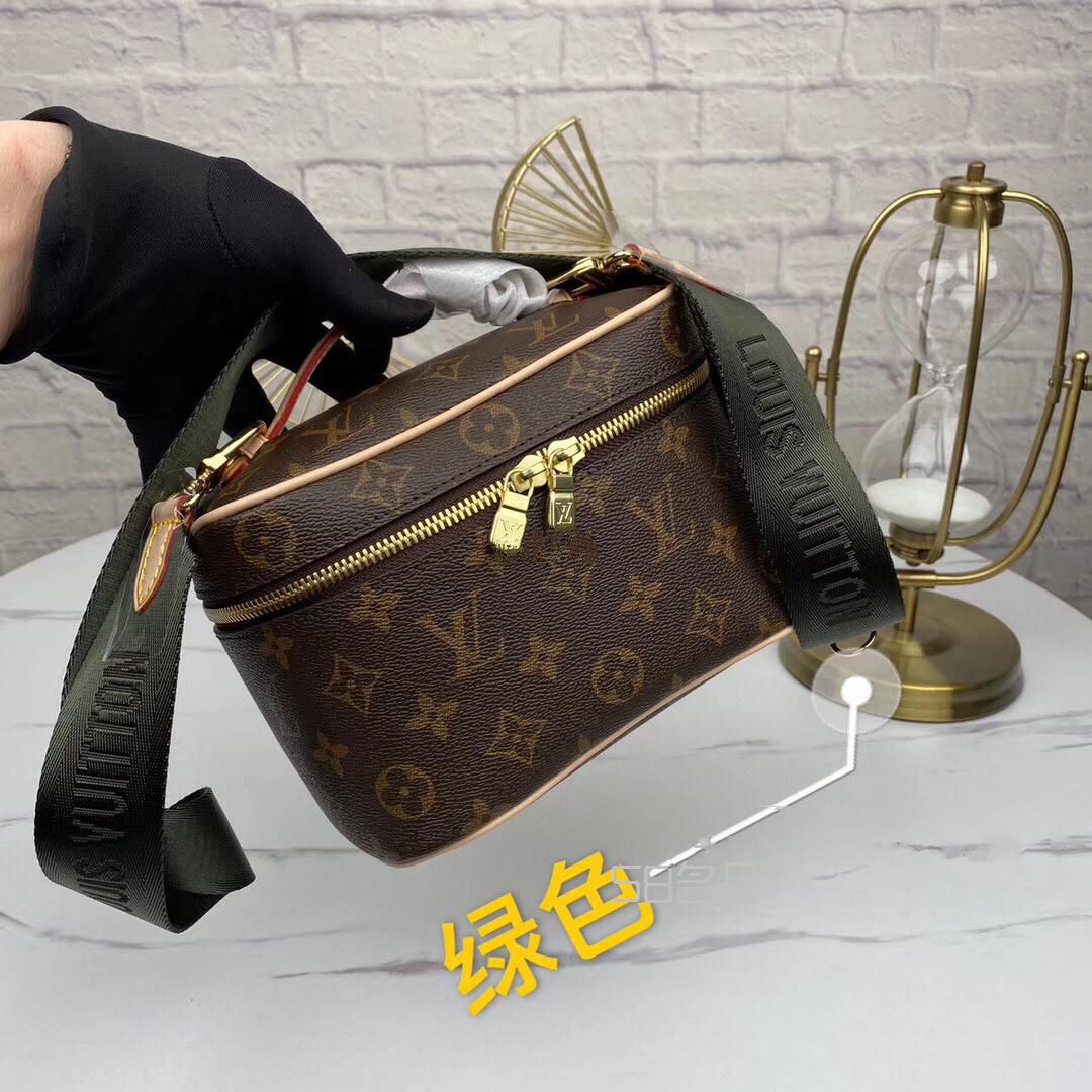 Lv化妝品包,lv與gucci_7