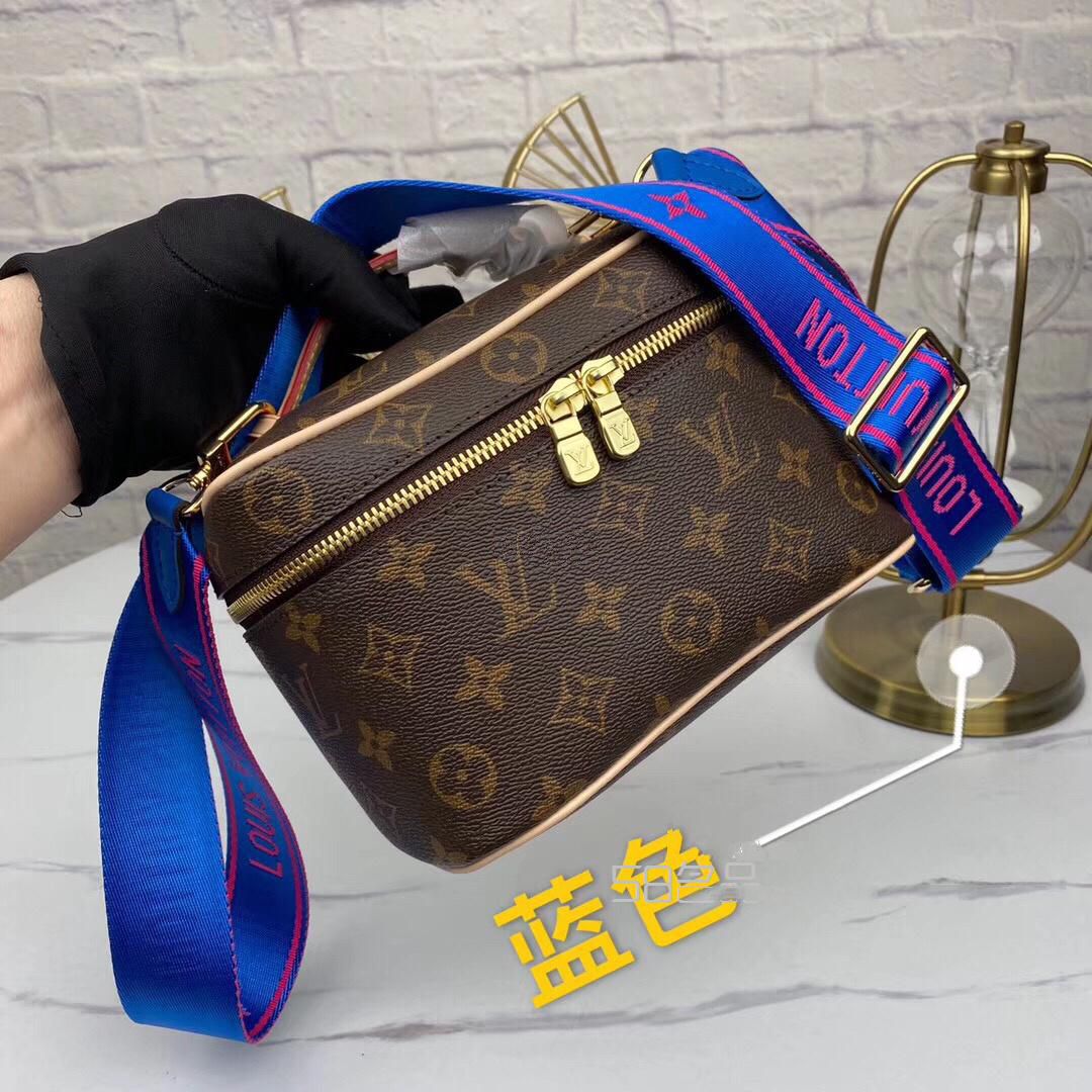 Lv化妝品包,lv與gucci_5