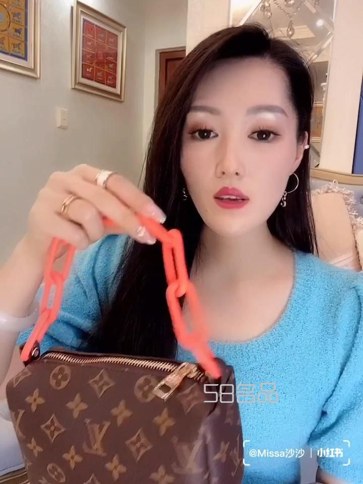 包包分享｜永不過(guò)時(shí)的經(jīng)典 老花LV Hobo包,lv官網(wǎng)中文官方_1