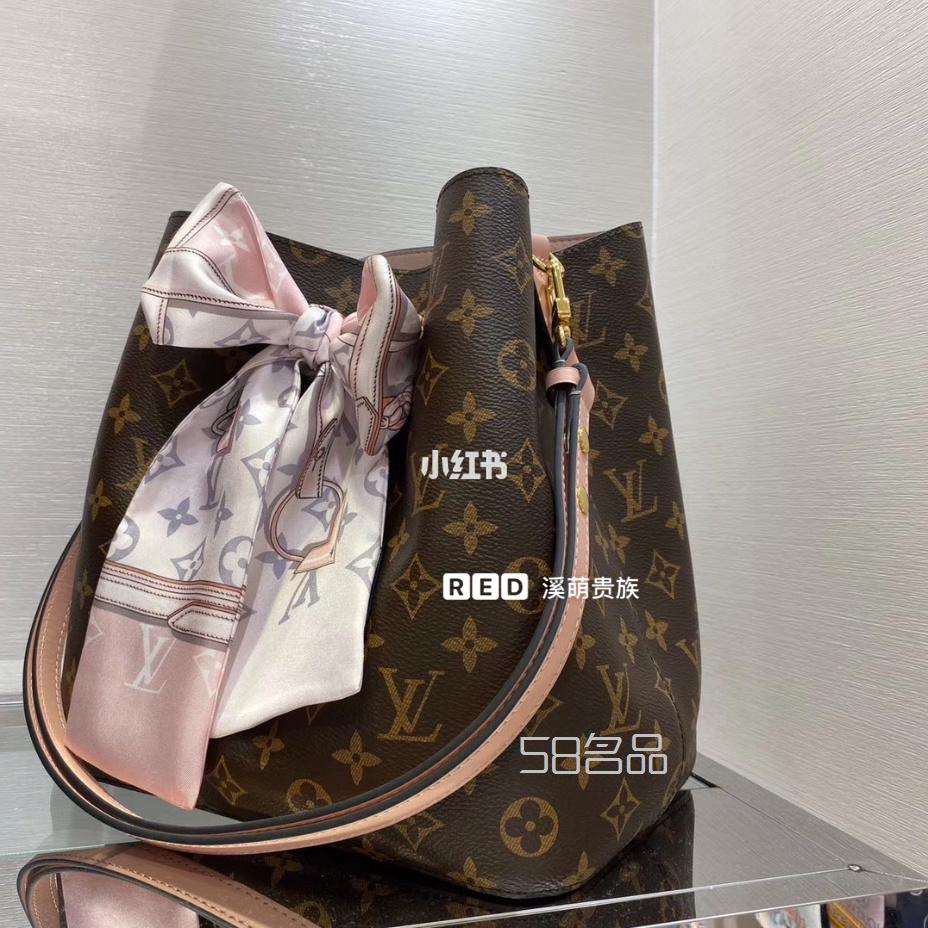 LV 老花水桶包和twilly絲巾這樣系吧~,lv雙拉鏈口袋_5