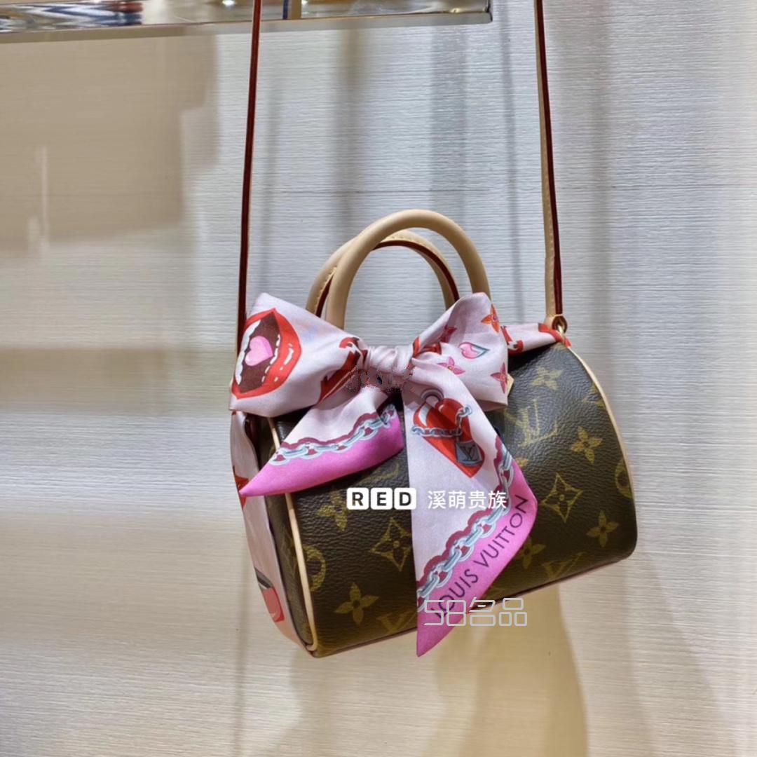 LV 老花水桶包和twilly絲巾這樣系吧~,lv雙拉鏈口袋_7
