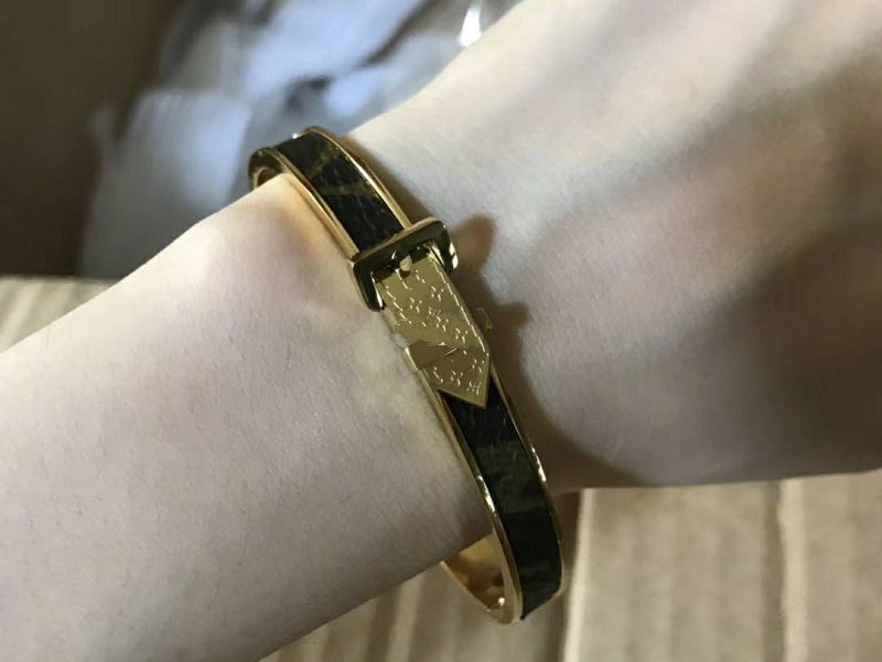 lv 拆包做鐲子,法國正品lv包包價(jià)格_9