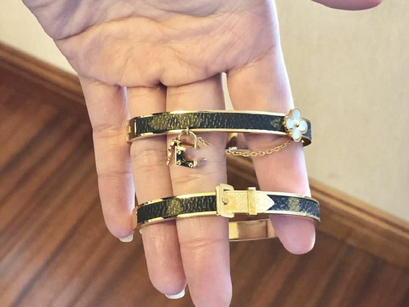 lv 拆包做鐲子,法國正品lv包包價(jià)格_5