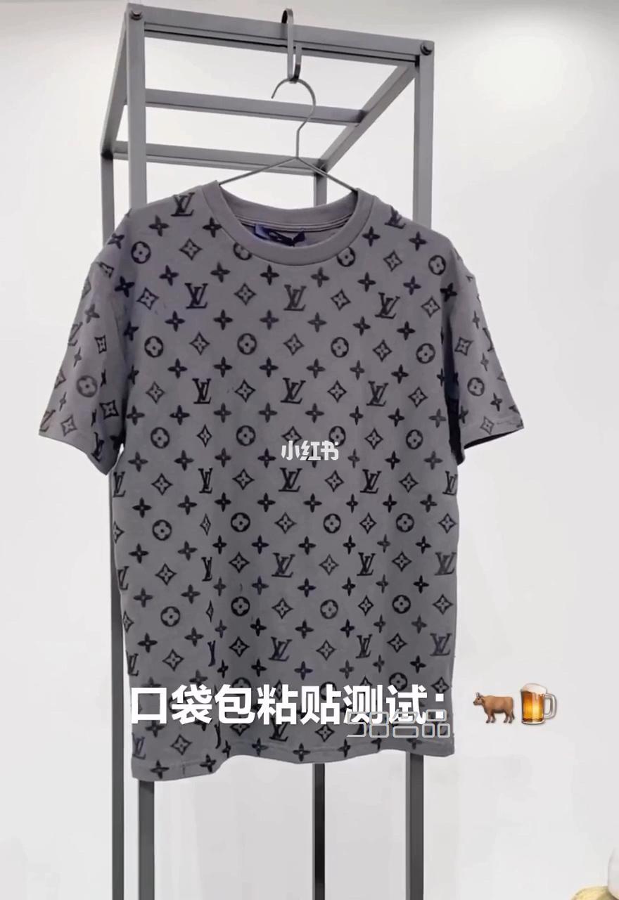 LV 2020ss 老花口袋包短袖 質量測試,范冰冰lv包最新款_1
