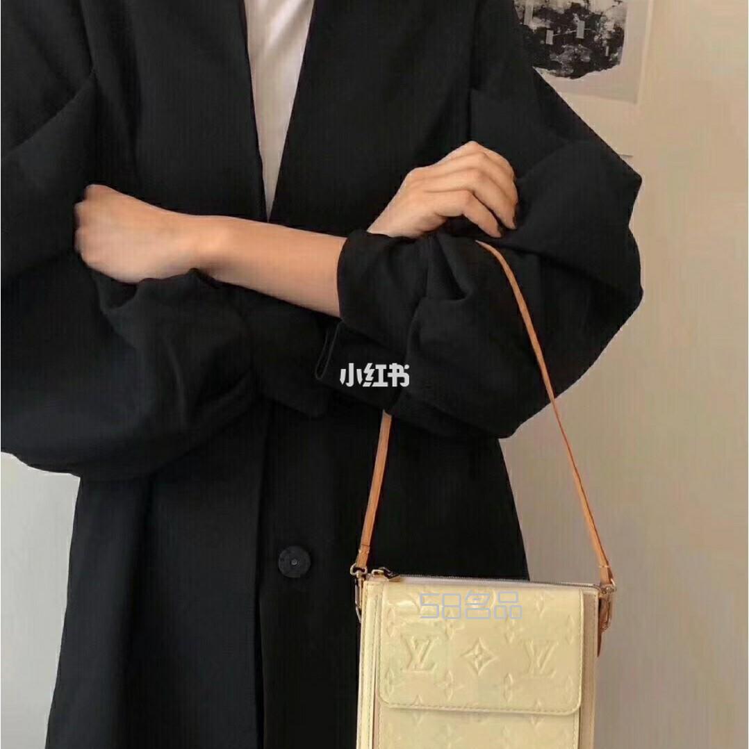 中古·LV包包,lv銀灰圍巾_3