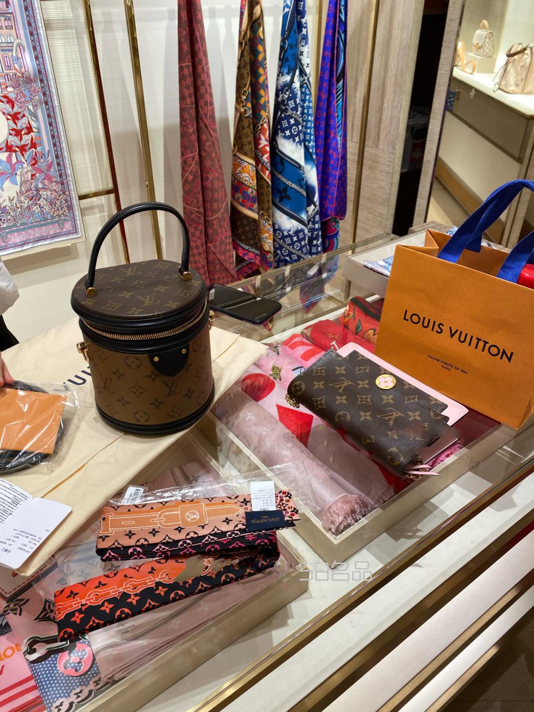 買包只買LV,lv皮帶專柜價(jià)格_7