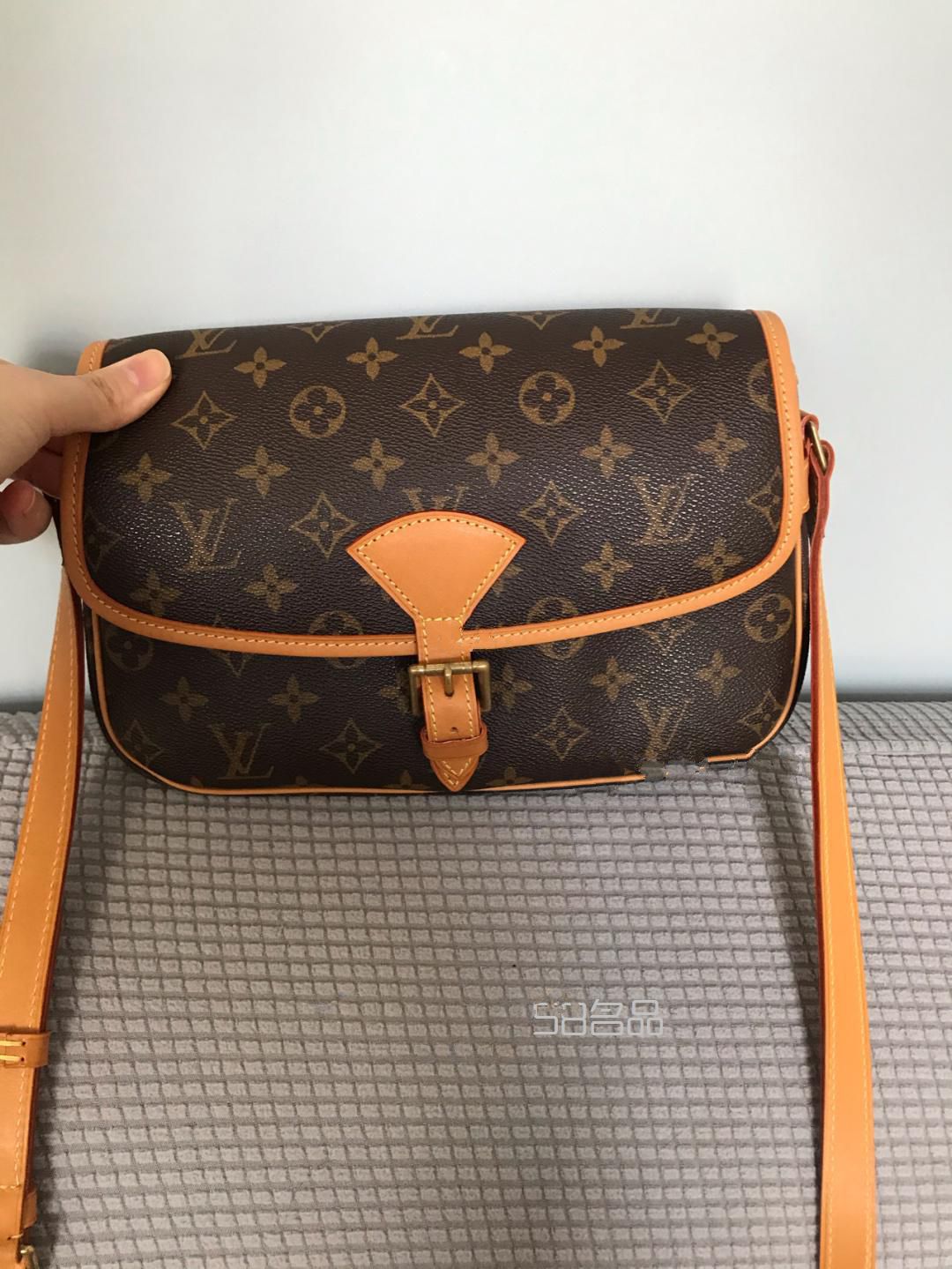 LV中古包郵差包,lv nano noe桶包_1