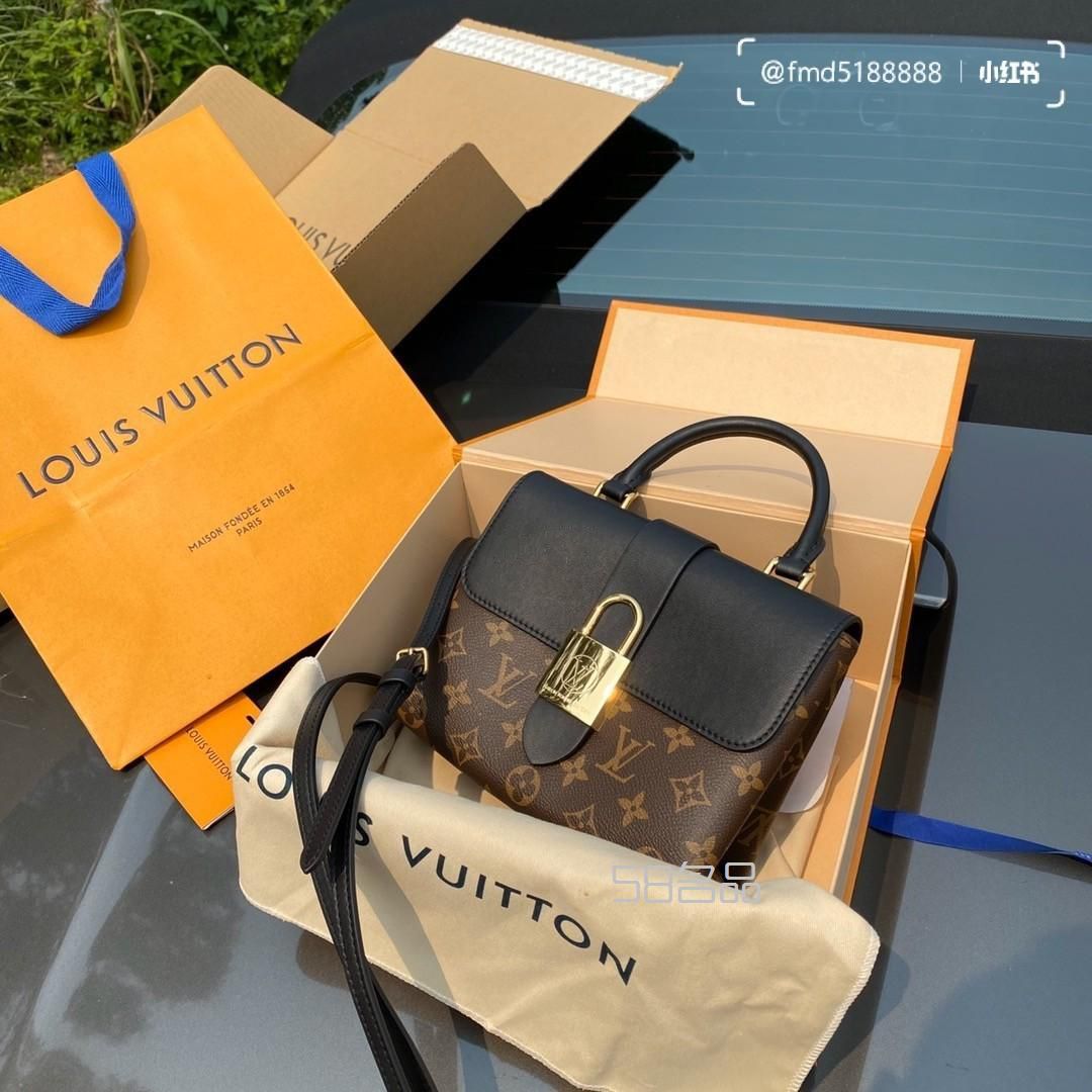 LV Luck BB鎖頭包越看越喜歡,lv老花枕頭包迷你_1