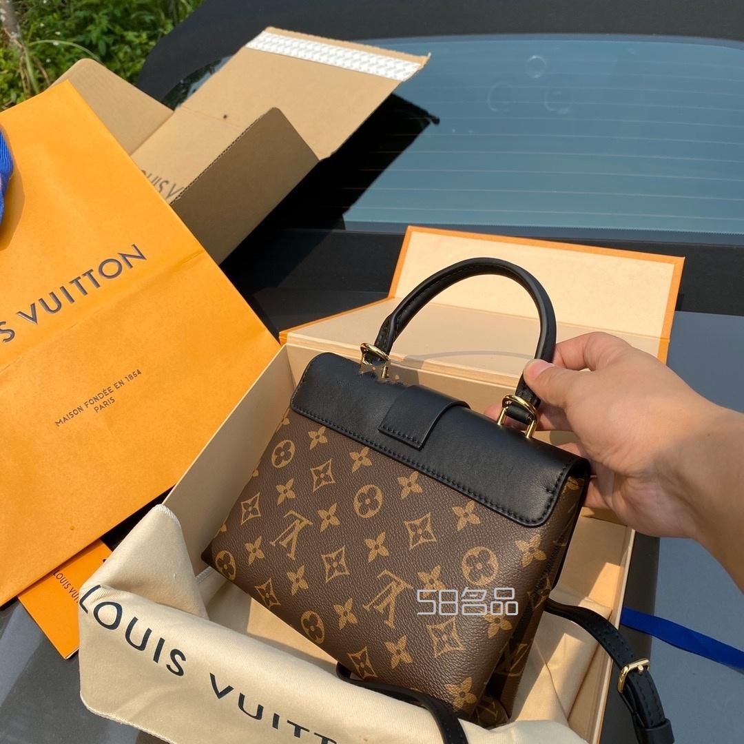 LV Luck BB鎖頭包越看越喜歡,lv老花枕頭包迷你_18
