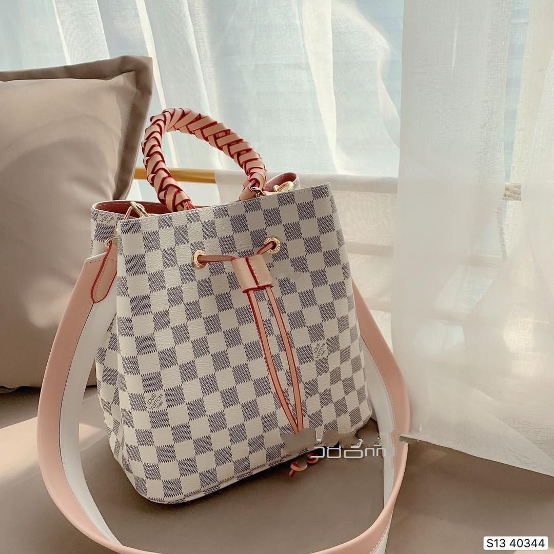 Lv 2020 神仙白格 水桶包編織手柄 櫻粉肩帶 美到無(wú)法無(wú)天,delvaux mini_1