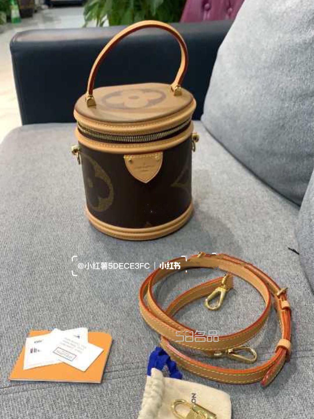 剛到的幾個(gè)包包先來一組LV組合,lv 村上隆迷彩包_10
