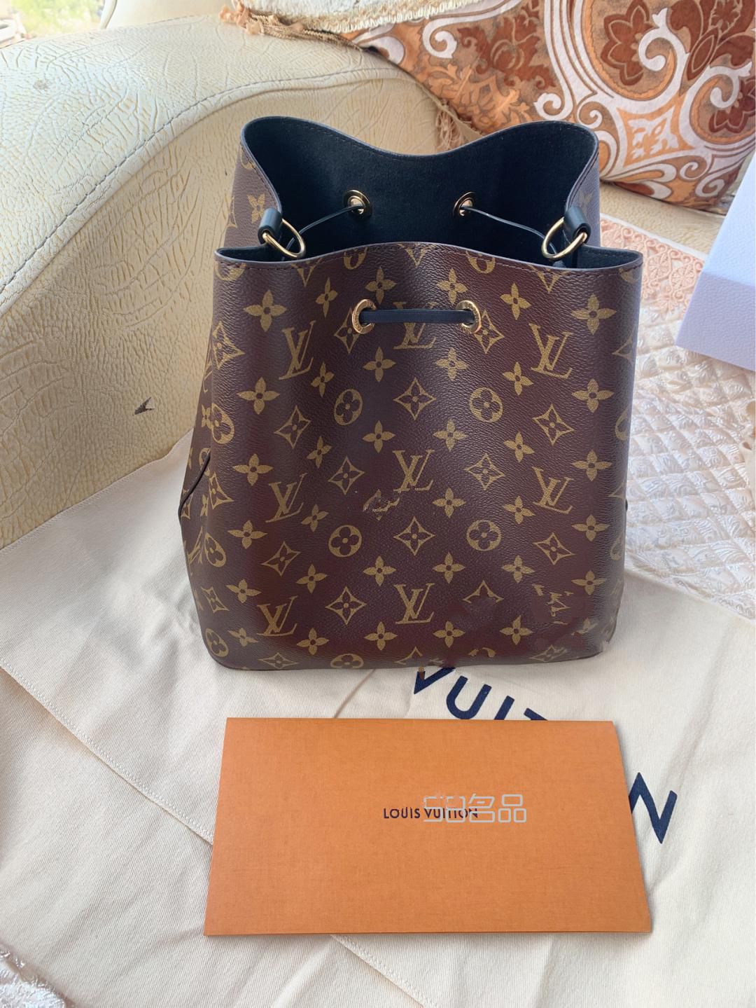 Lv 水桶包,lv最小的拉鏈錢包_1