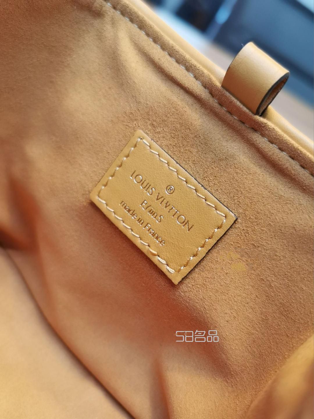LV 路易威登 Louis Vuitton 2020新款走秀mini包,lv豆豆錢包國內(nèi)專柜價_14