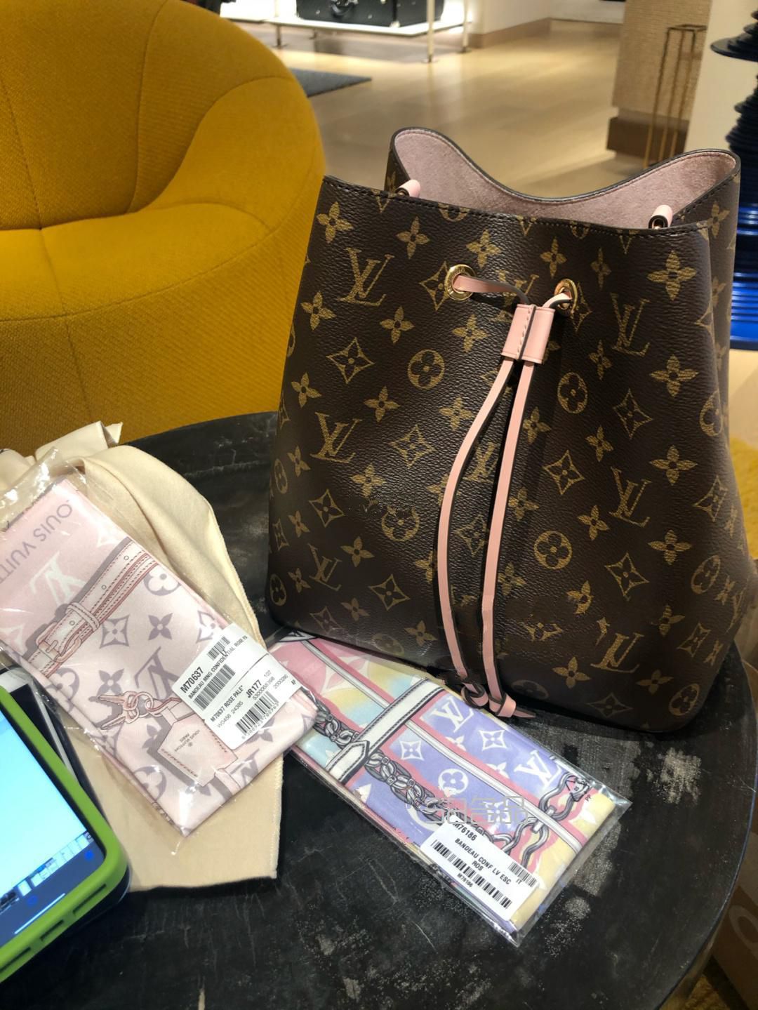 第一個大牌奢侈品包～lv水桶,lvm40145_1