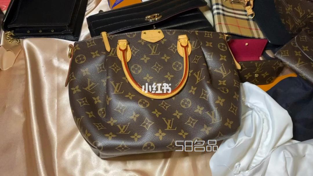 LV購物袋 LV經(jīng)典款 包包推薦,lv victorine有白色嗎_1