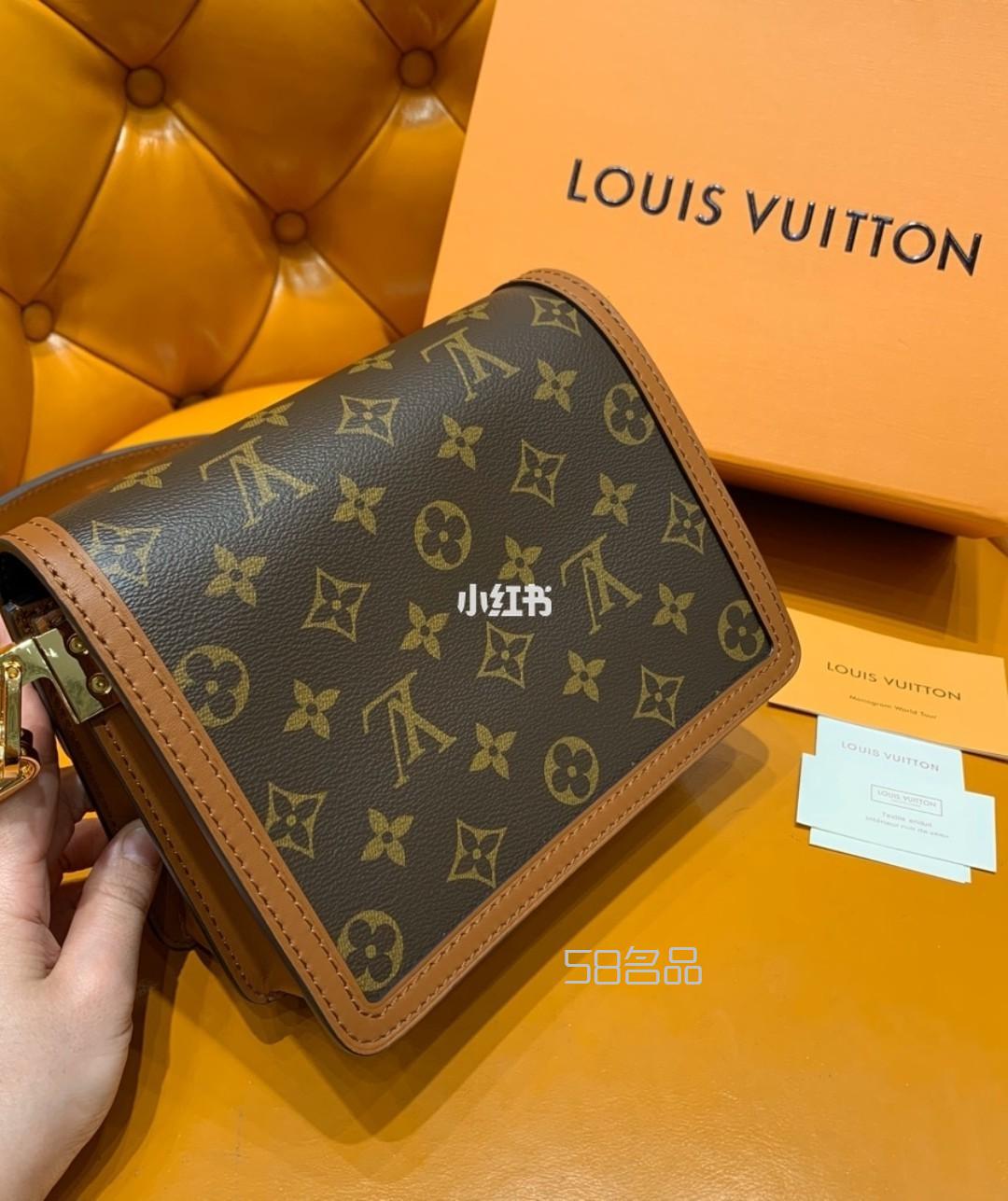 LV達(dá)芙妮小號(hào)包包,lv序列號(hào)真假_5