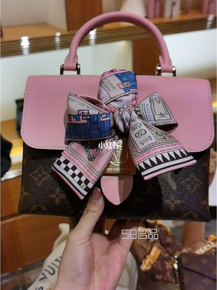 新入手的lv包包,lv speedy鎖頭鑰匙一樣的嗎_10