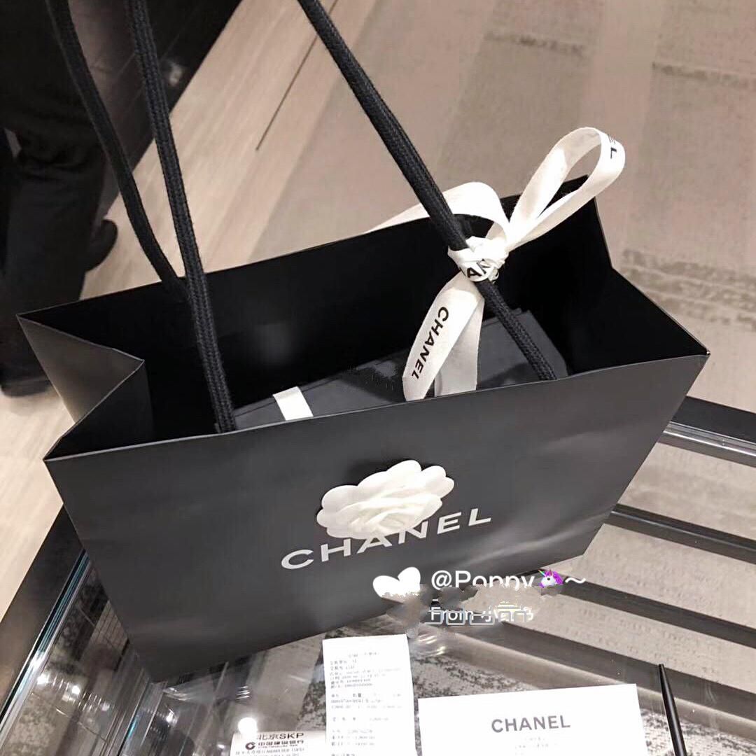chanel珍珠小圓餅、lv手機包～,lv錢包多少錢一個_3