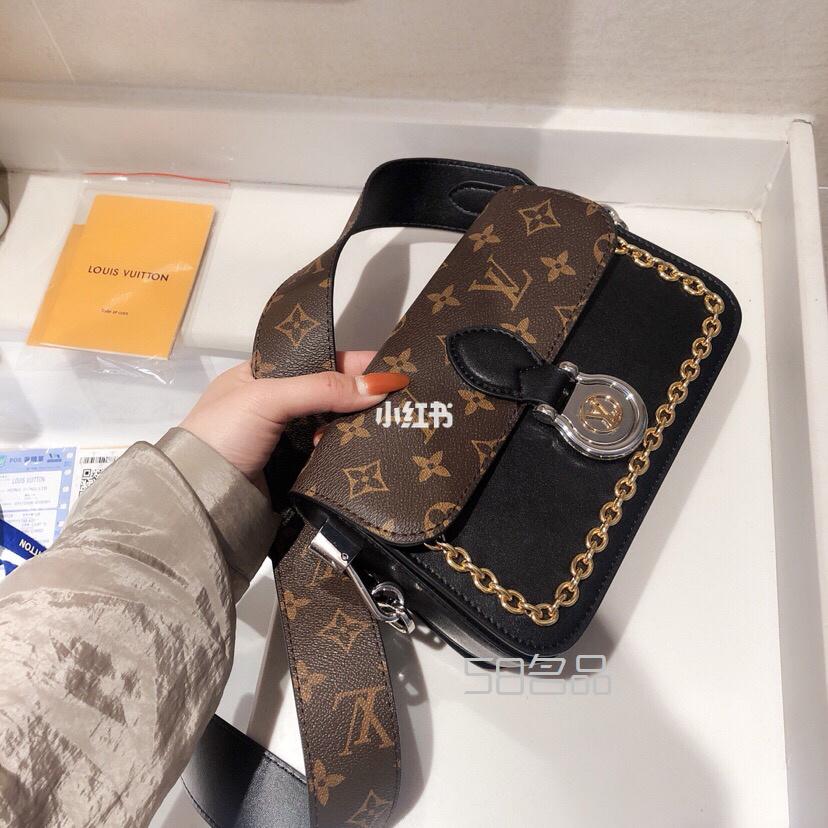 lv 郵差包,lv2015有一款扣能旋轉(zhuǎn)的錢包_12