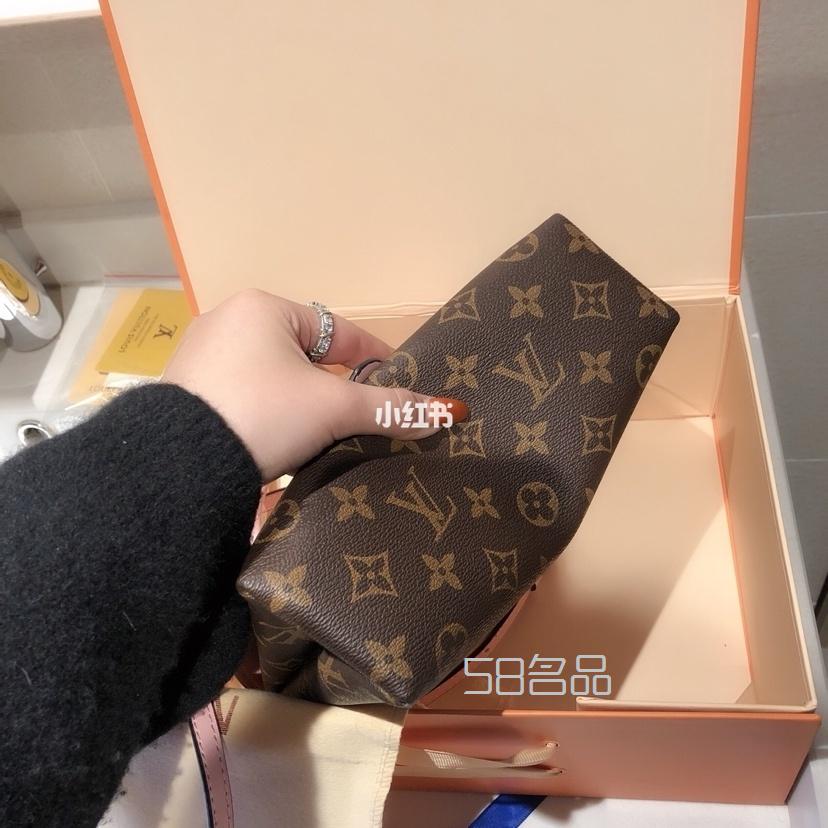 lv鎖頭包抖音爆火款lucy姐楊璐,lv 怎么快速變色_7