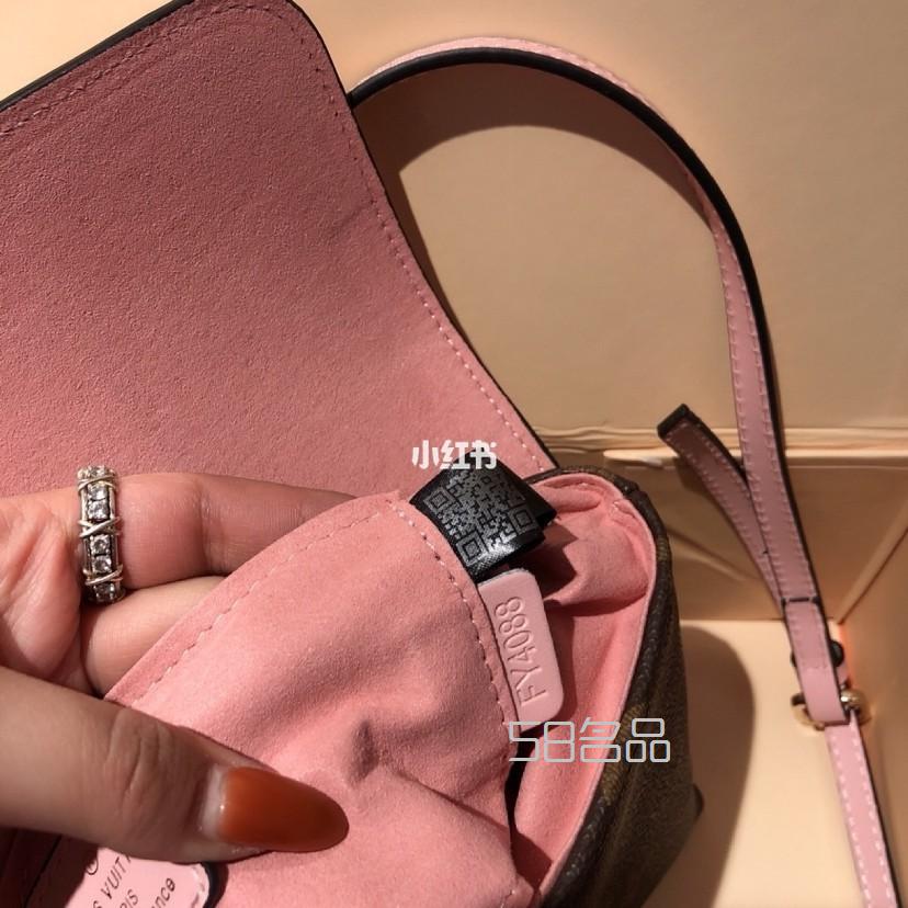 lv鎖頭包抖音爆火款lucy姐楊璐,lv 怎么快速變色_18