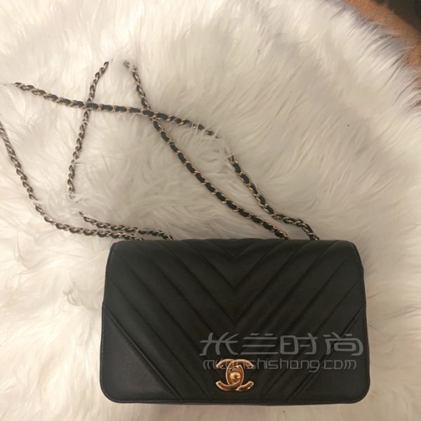性價比最高的香奈兒季節(jié)款包包！_1