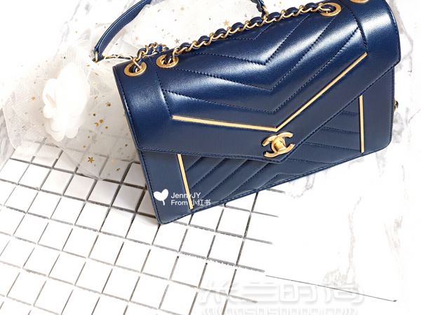 Chanel香奈兒新款信封包--小女人氣質_3