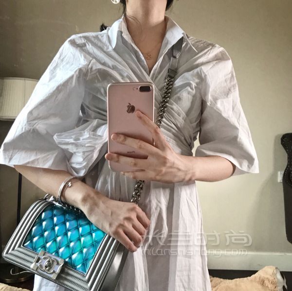 Chanel 香奈兒18年春夏pvc 鐳射果凍leboy口蓋包新款 上海恒隆直接掃貨_2